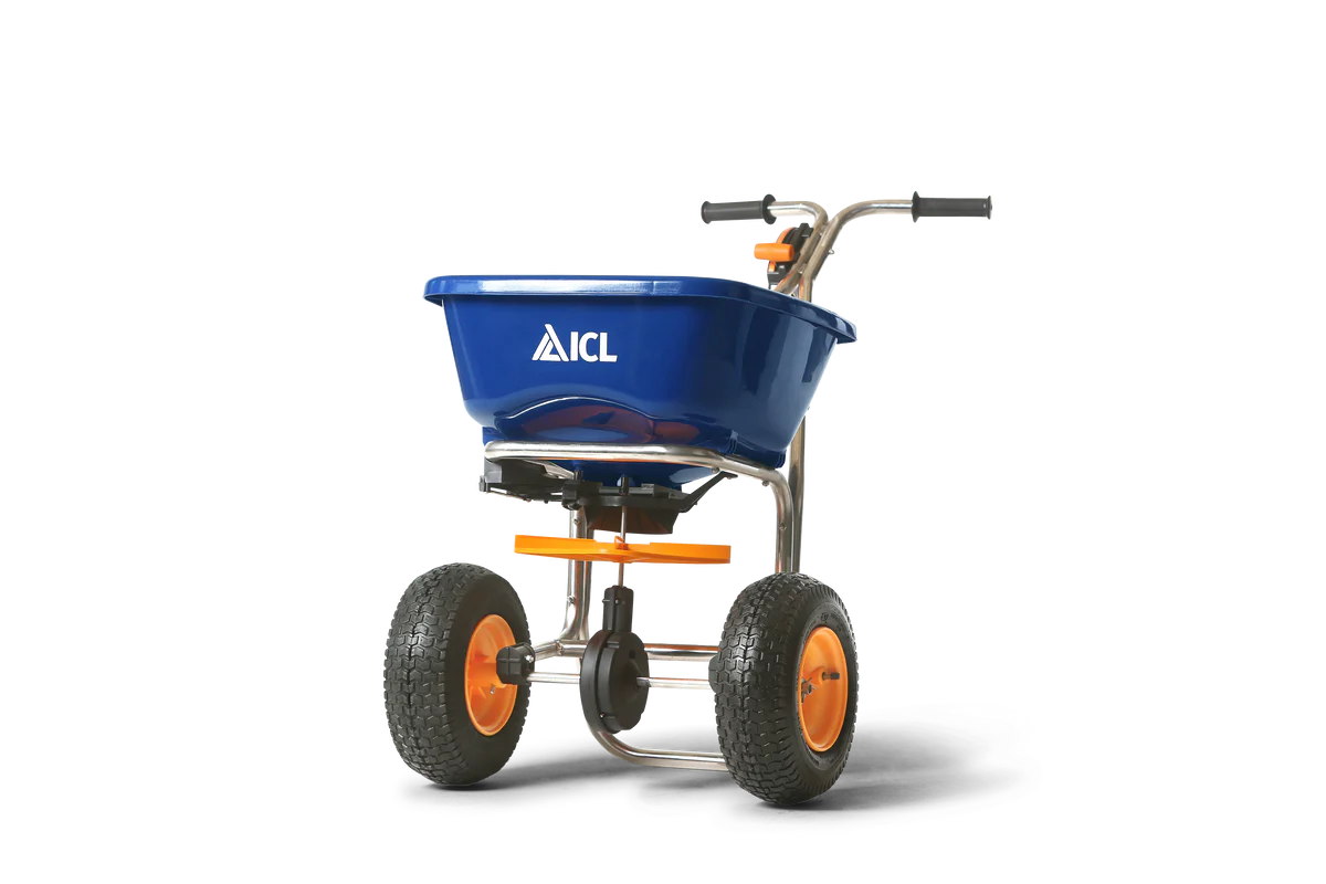 Schleuderstreuer AccuPro 360ST – rasenwelt GmbH